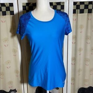 Under Armour blue fitted tee